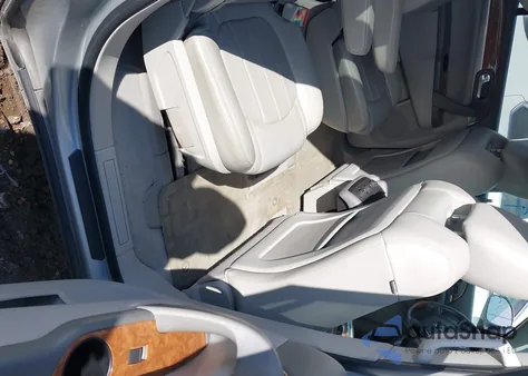 2011 Buick Enclave 1Xl z USA, uszkodzony, nr VIN 5GAKRBED0BJ393017